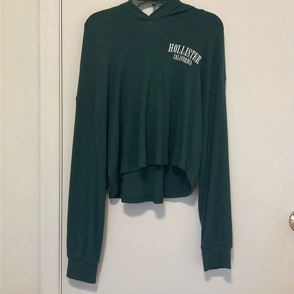 Hollister Lightweight ribbed hooded top